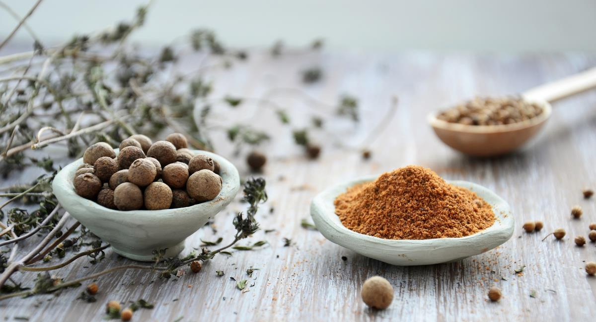 Learn about the spice Nutmeg